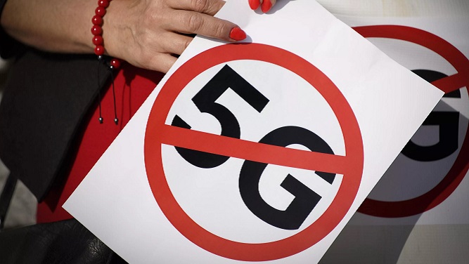 آیا شبکه های ۵G واقعاً خطرناک هستند؟ عوارض و مضرات فناوری فایو جی