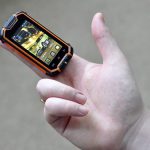 معرفی کوچک ترین گوشی های هوشمند موجود در بازار